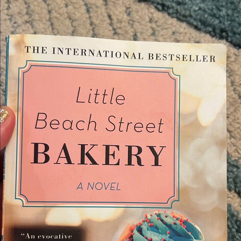 Little Beach Street Bakery Novel - Picture 2 of 8